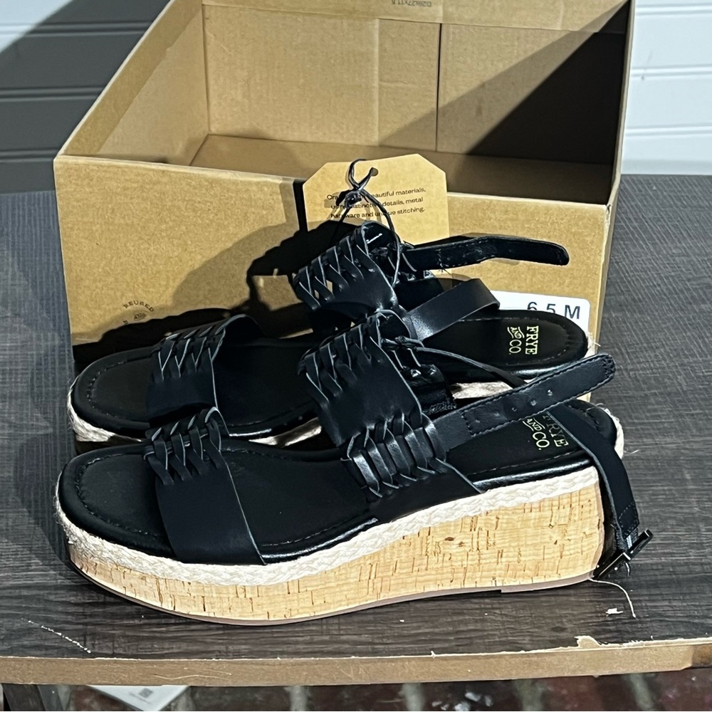 FRYE AND CO. Lavish Black Woven Strap Sandals  Wedge Heels Size 6.5